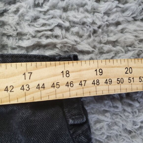 Lee Jeans Women’s Size 16 Short Black Relaxed Straight Leg Comfortable At Waist - Picture 6 of 12